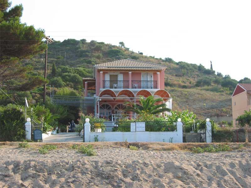 Maria Apartments 圣佐治欧斯帕贡 外观 照片
