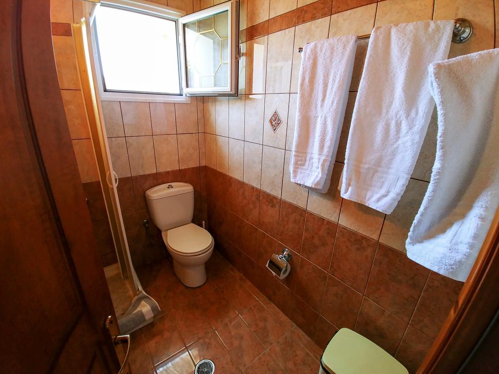 Maria Apartments 圣佐治欧斯帕贡 外观 照片